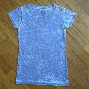 Lavender Well Worn v-neck tshirt
